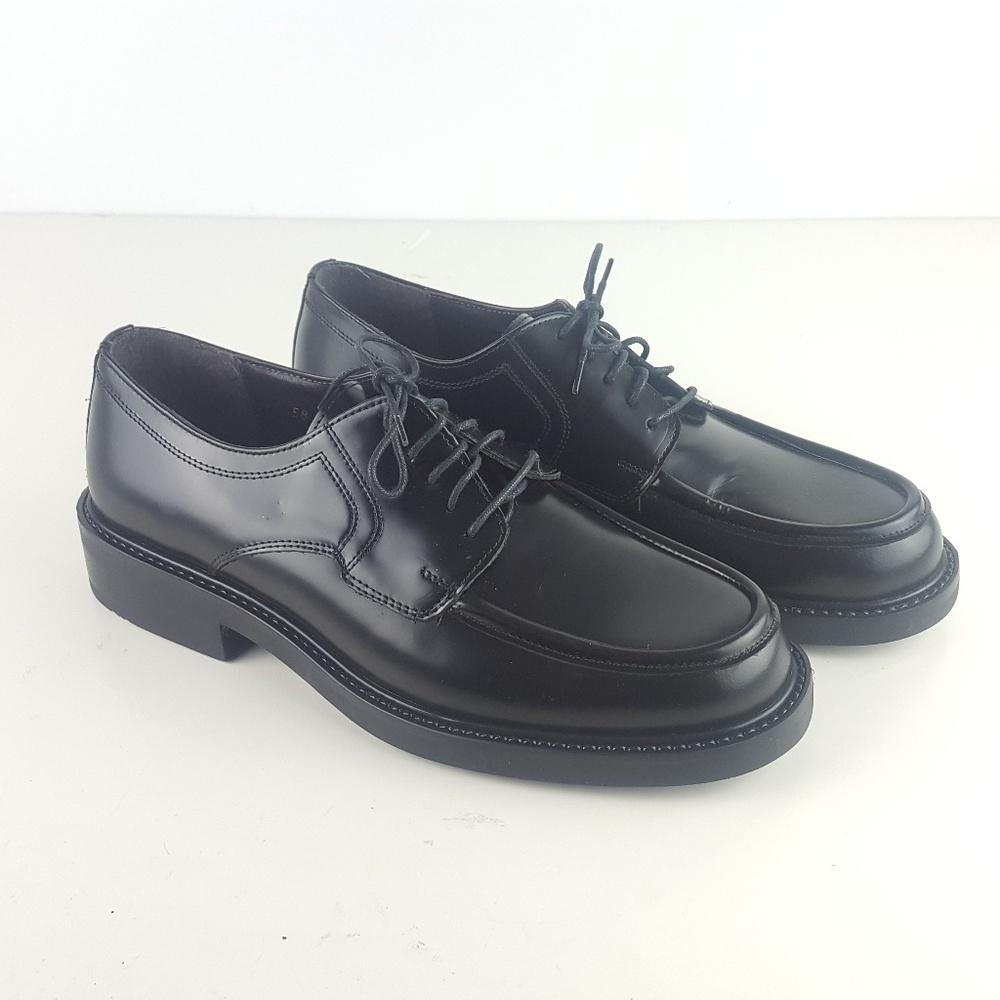 New Bass shoes mens black made in italy size 8m